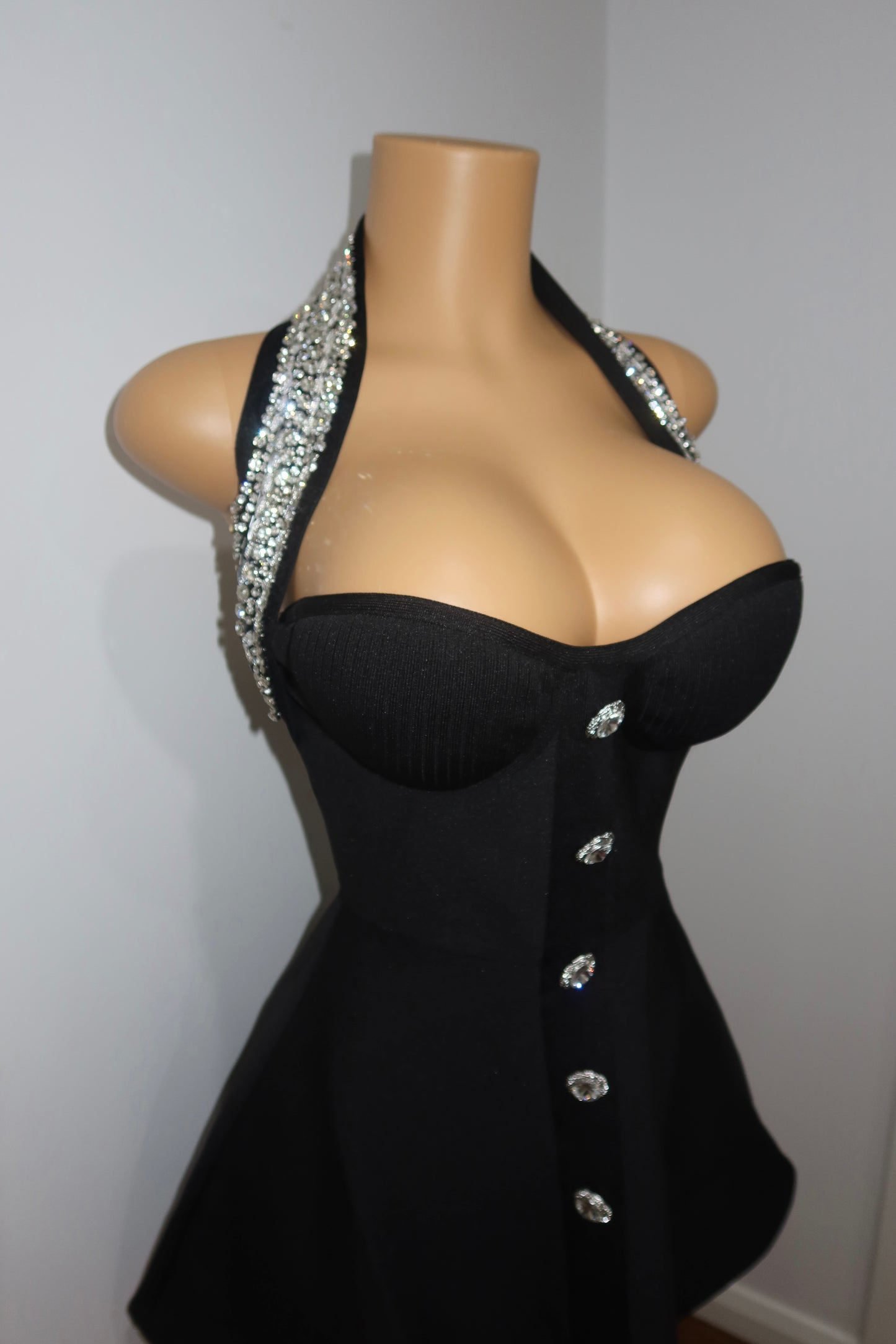AMARA HALTER DRESS
