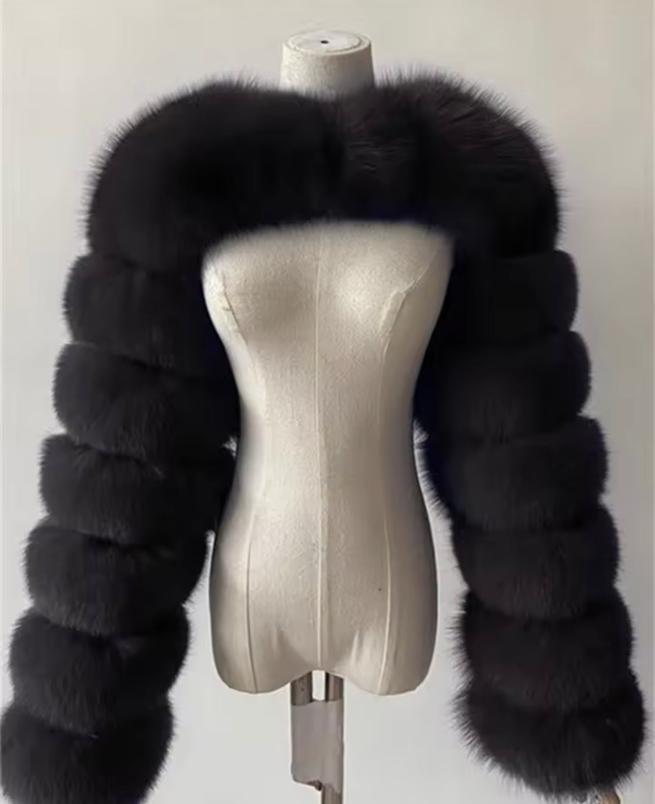 FAUX FUR SLEEVES